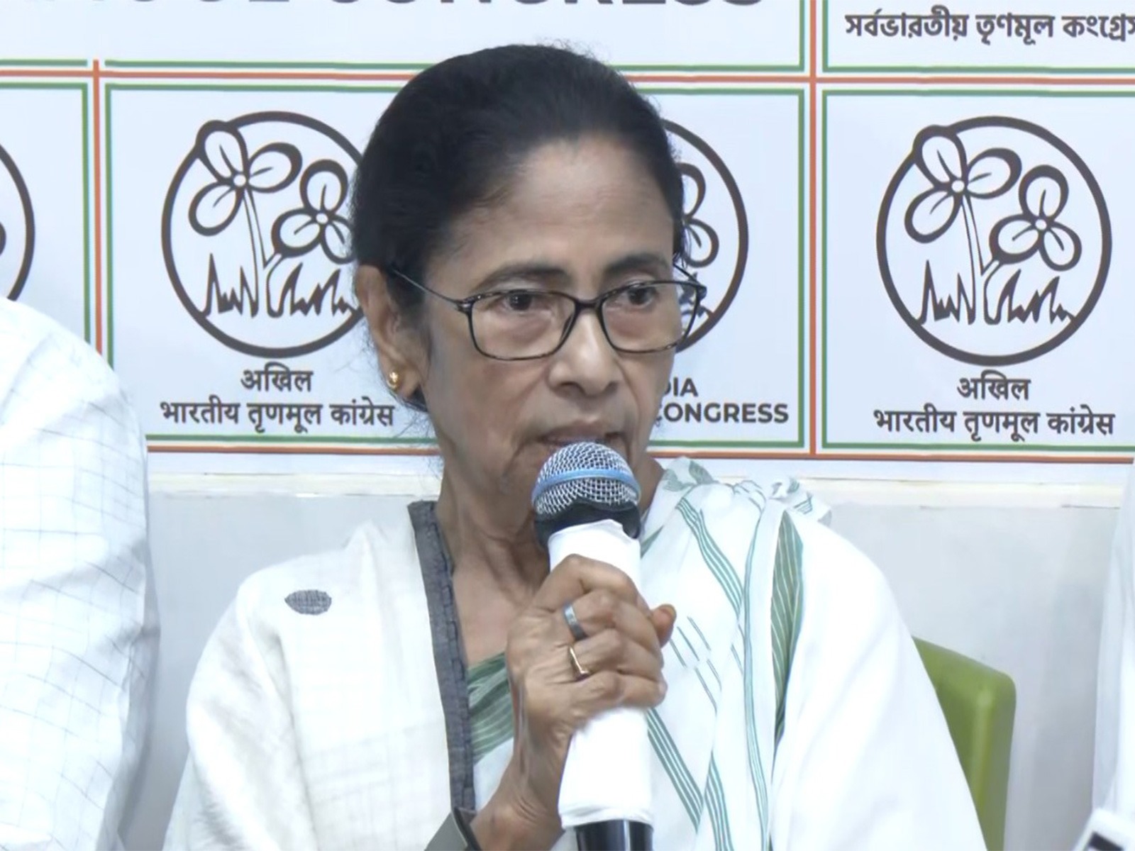 "Will not resign, did not lose, I will not go to Raj Bhavan....": Mamata Banerjee after Bengal election results