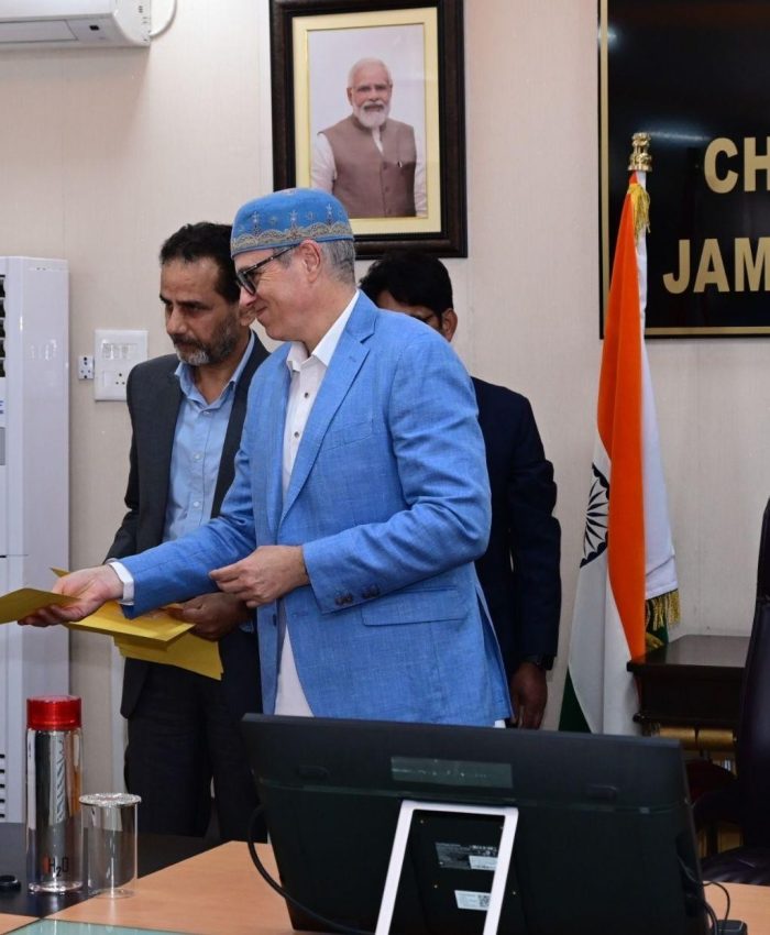 CM Hands Over Regularisation Orders to CPWs