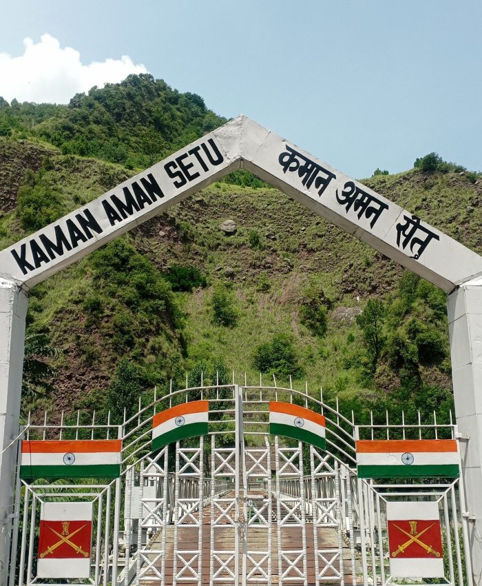 Kaman Post along LoC Uri sees tourist surge