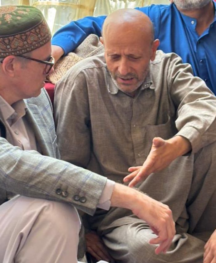 CM Omar Abdullah, Several MLAs Pay Condolence Visit to Engineer Rashid’s Home
