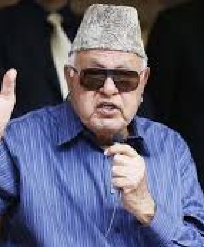Dr Farooq Seeks Action on Hajj Pilgrims’ Luggage Issues