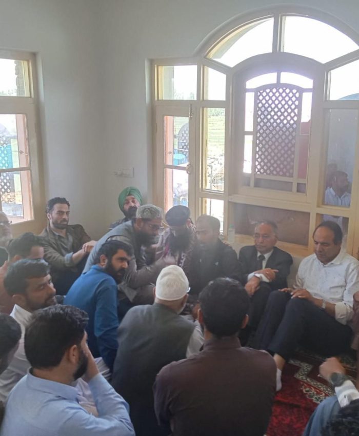 Apni Party Delegation Visits Budgam, Condoles Minor Girl’s Death