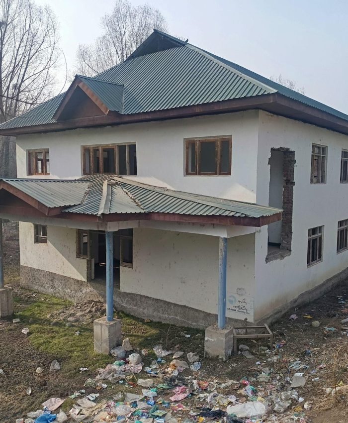Incomplete Health Centre In Budgam village Leaves Patients Suffering